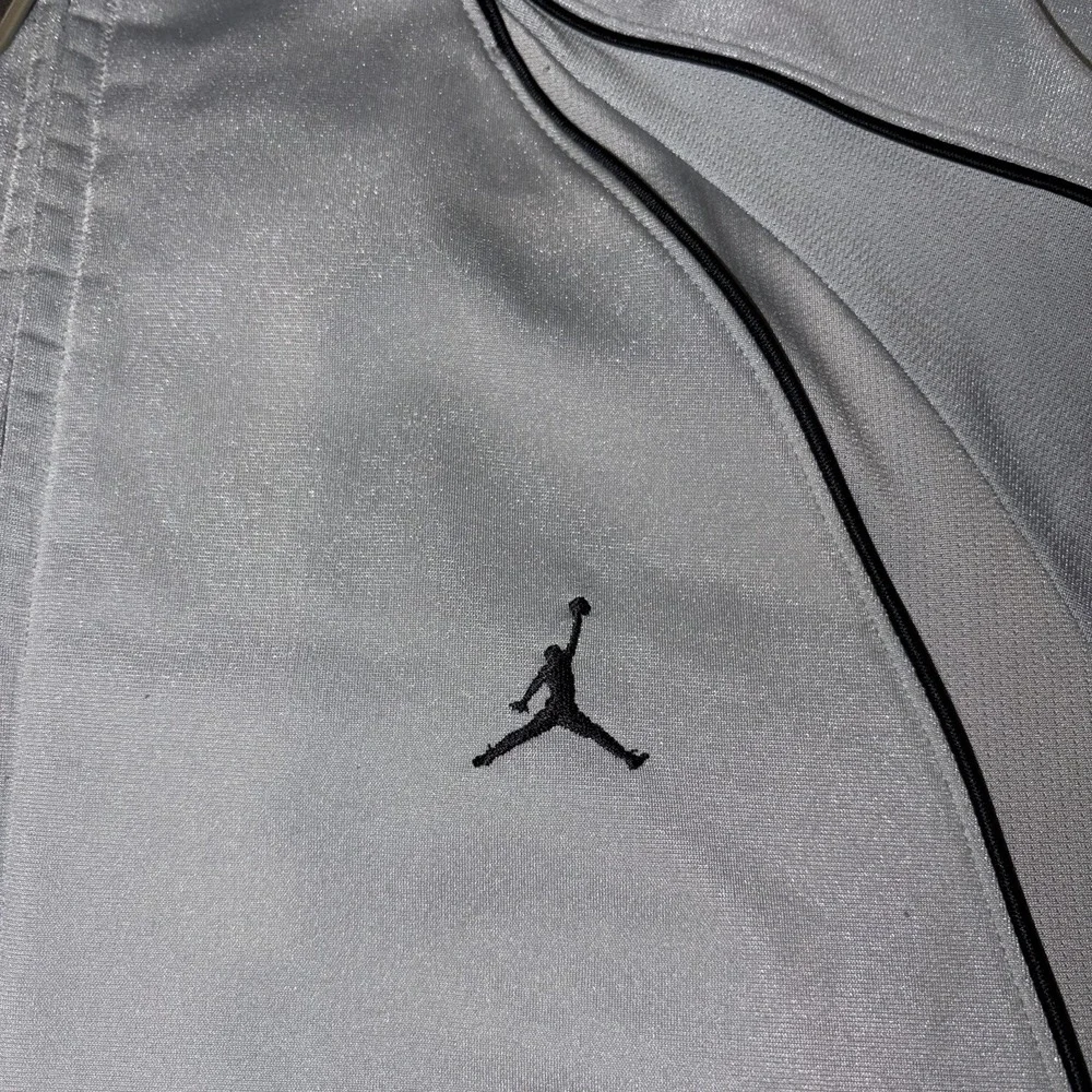 Nike‎ Air Jordan Track Jacket Mens XL Gray Full Zip Athletic Warm Up Lightweight